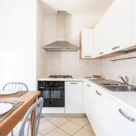 Apartment Residenza La Venere Del Garda - Next To Purfina Beach *